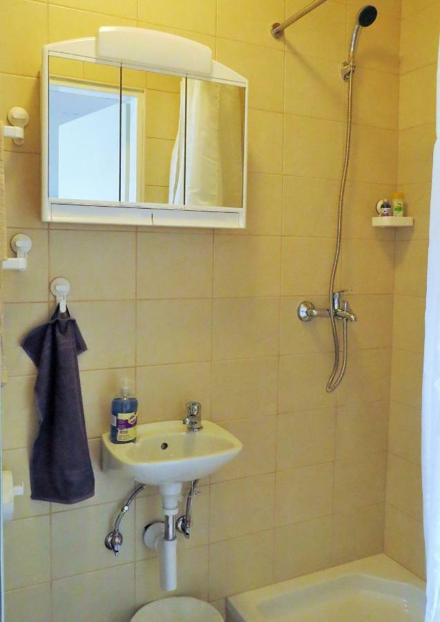 Mia Airport Studio Apartment - 0-24H Self Check In&Out - Parking On Site Velika Gorica Exterior photo